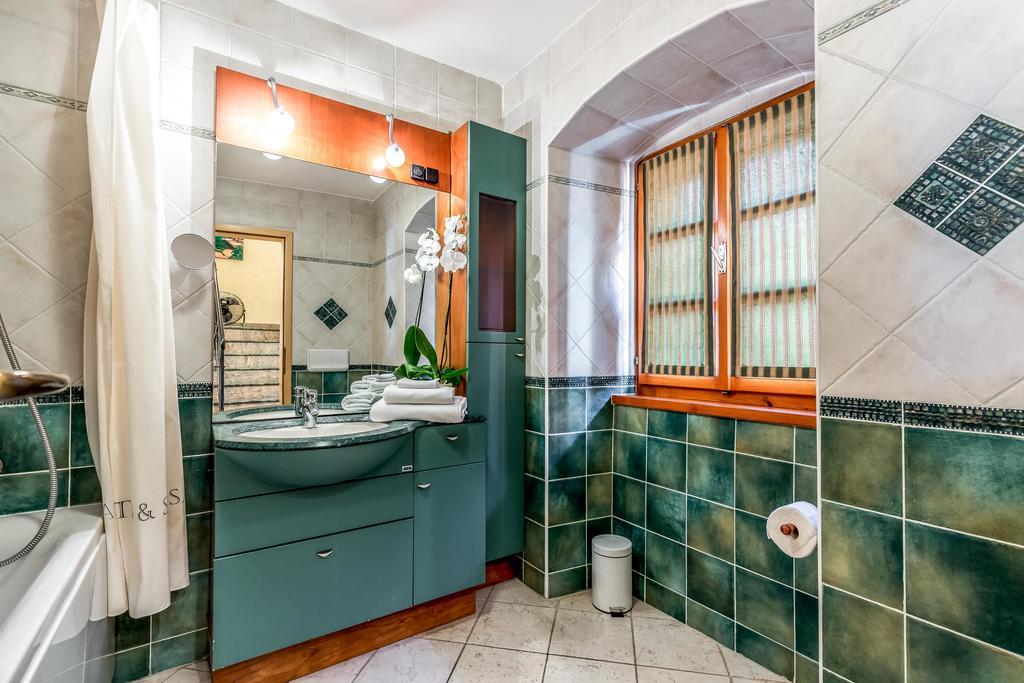 볼로스코 Il Palazzo 빌라 외부 사진